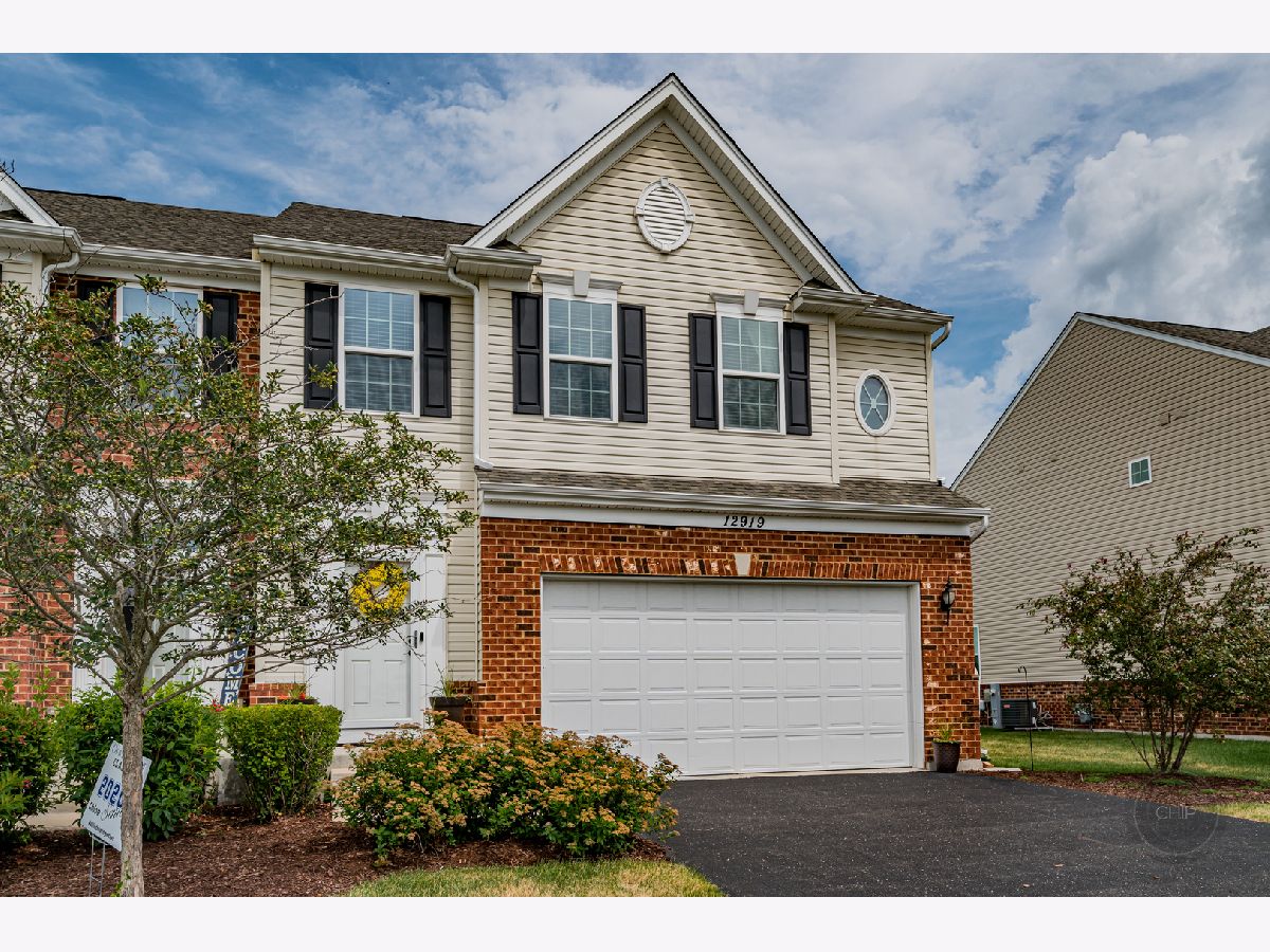 Homes & Townhomes Rented Grande Park Plainfield Illinois, 12919 White Pine