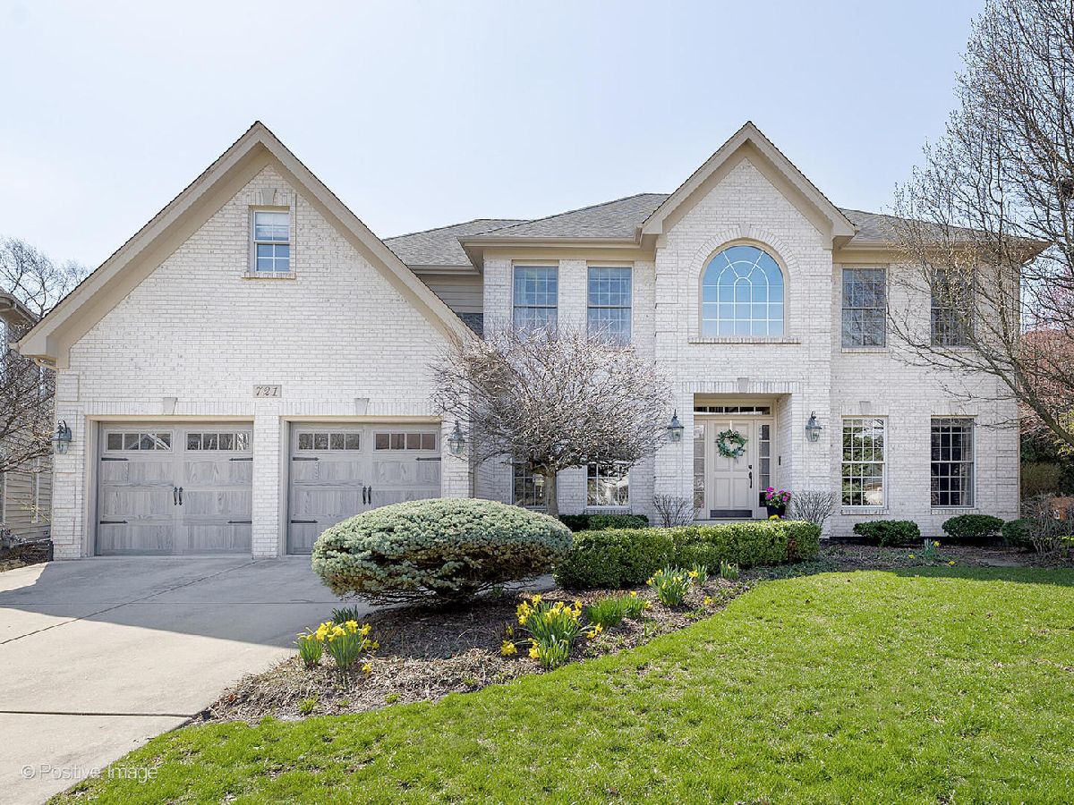Homes Sold Fairfield Westmont Illinois, 721 Megan