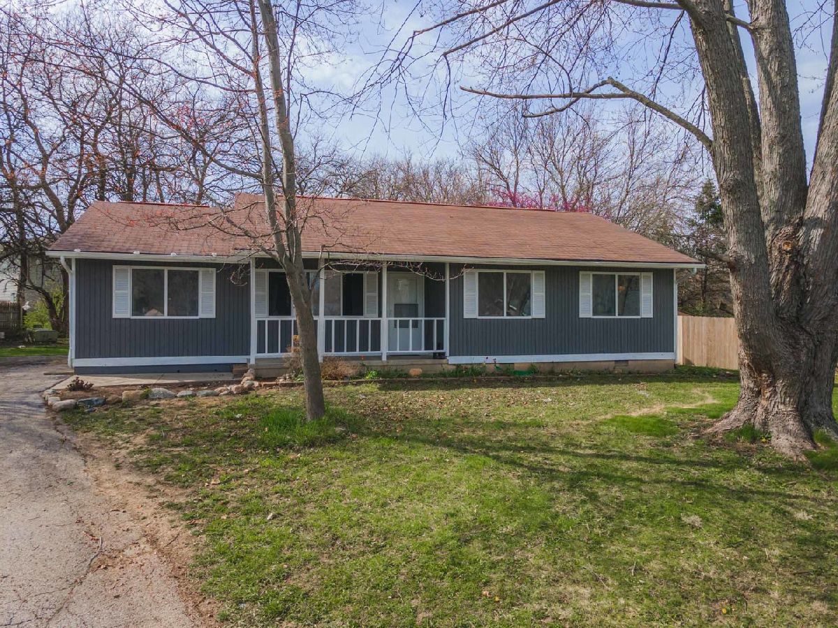 Homes Sold Bren-mar Normal Illinois, 205 Churchill