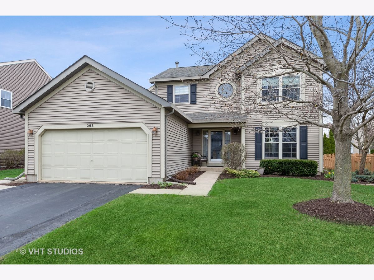 Homes Sold Greenbrier Park Crystal Lake Illinois, 263 Forest