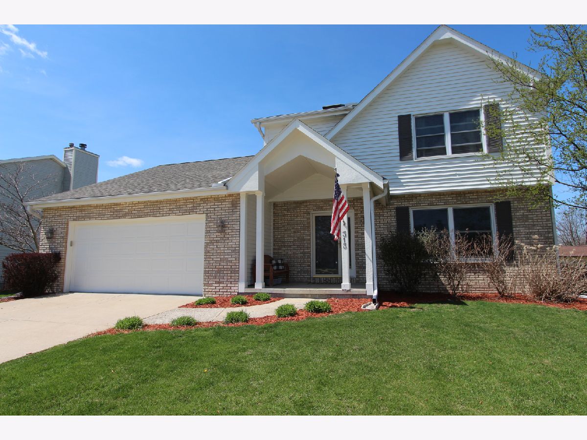 Homes & Condos & Townhomes Sold Greenview West Normal Illinois, 313 Reitan