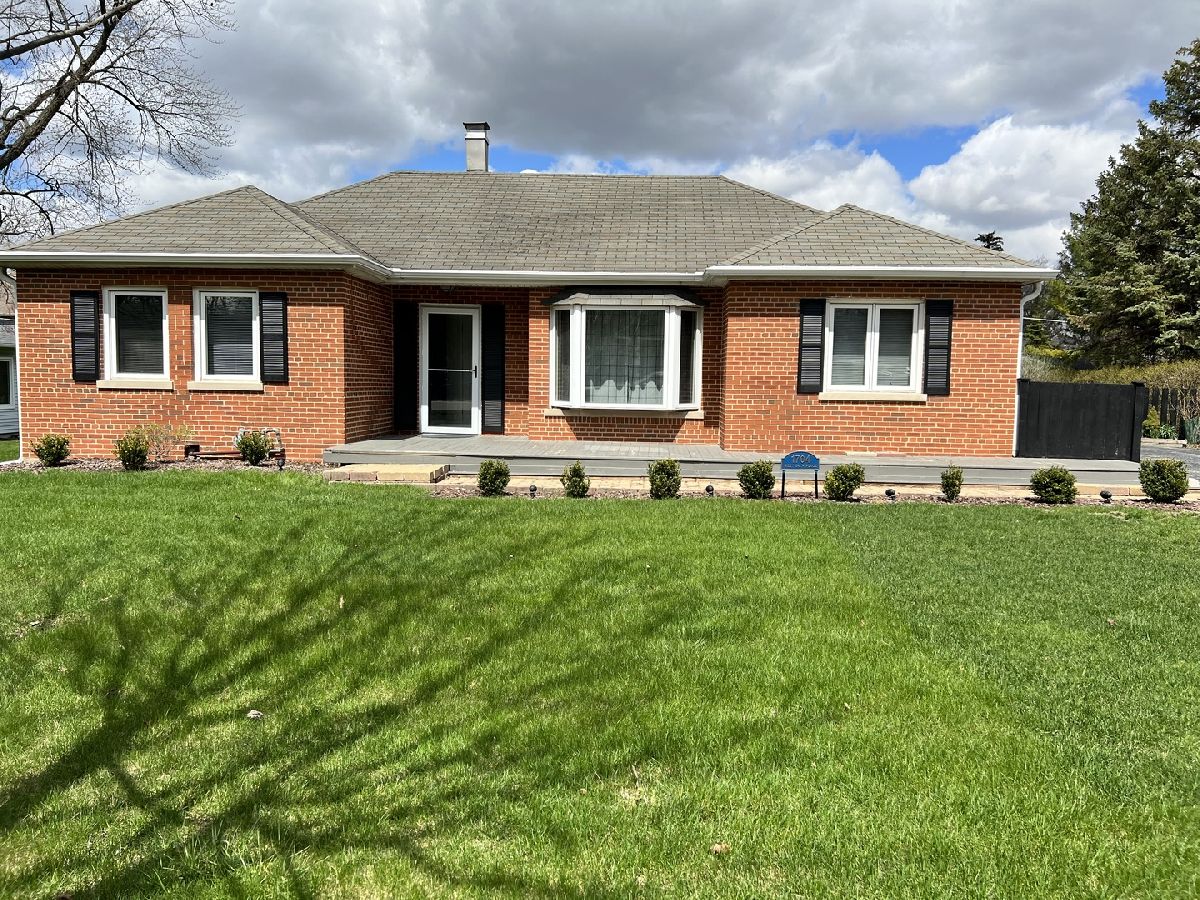  Rented La Grange Highlands Illinois, 1704 54th