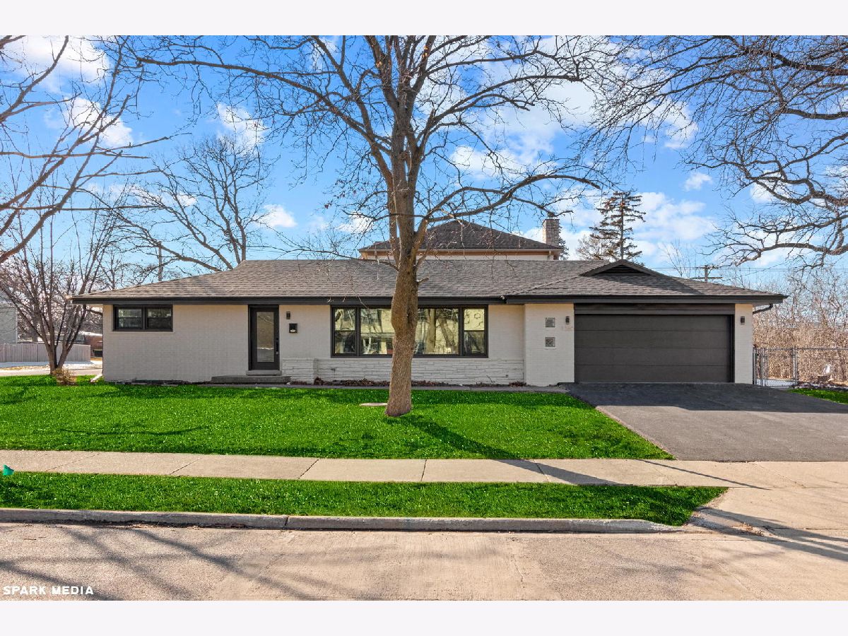 Homes Sold Northeast Deerfield Deerfield Illinois, 1260 Warrington