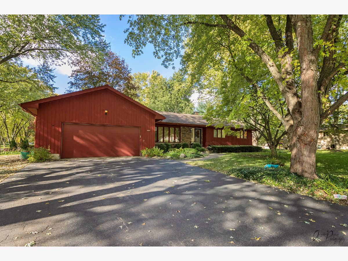 Homes Sold Edgewood Acres Crystal Lake Illinois, 2905 Pony
