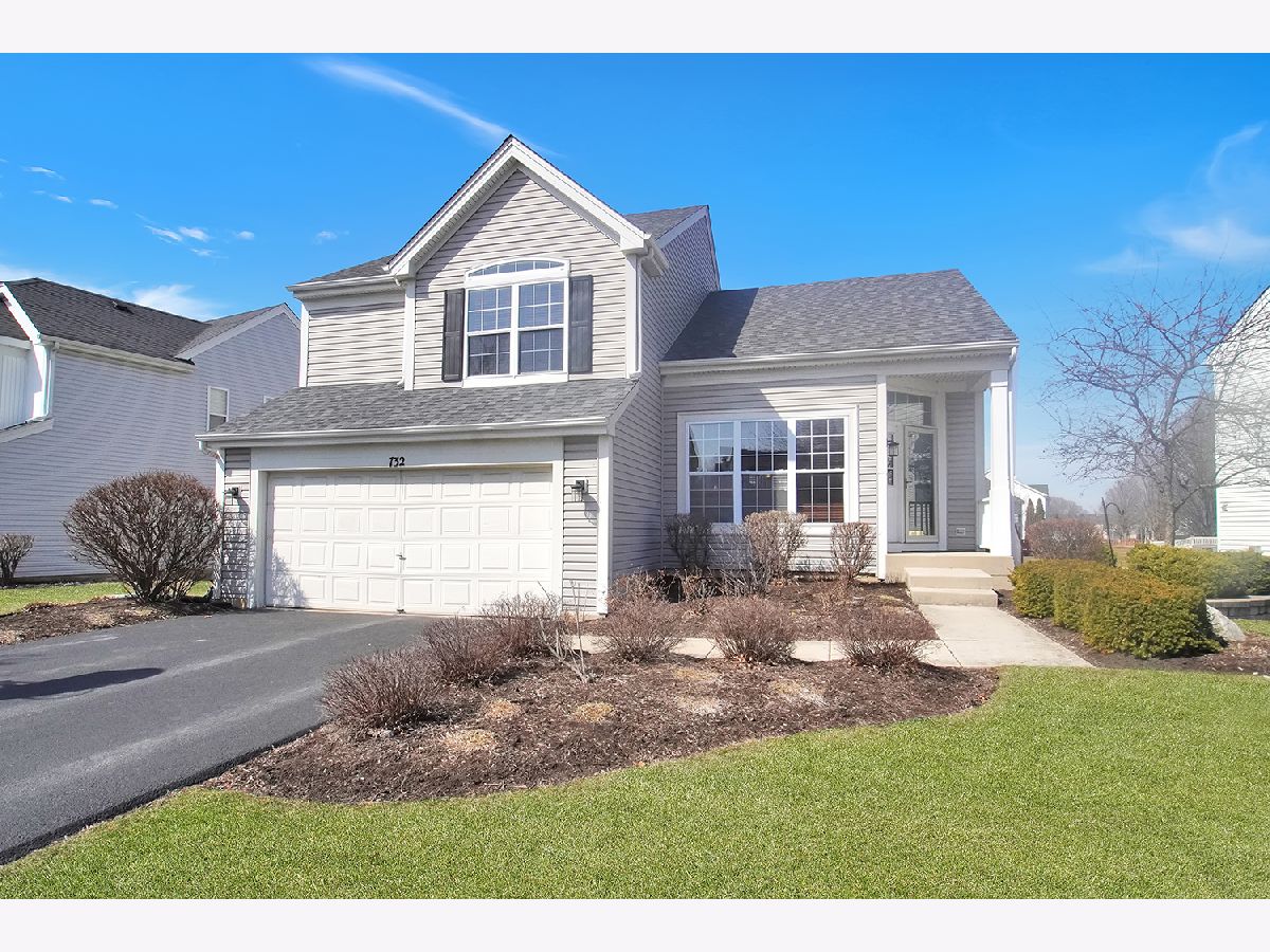 Homes Sold Wildflower Naperville Illinois, 732 Wildflower