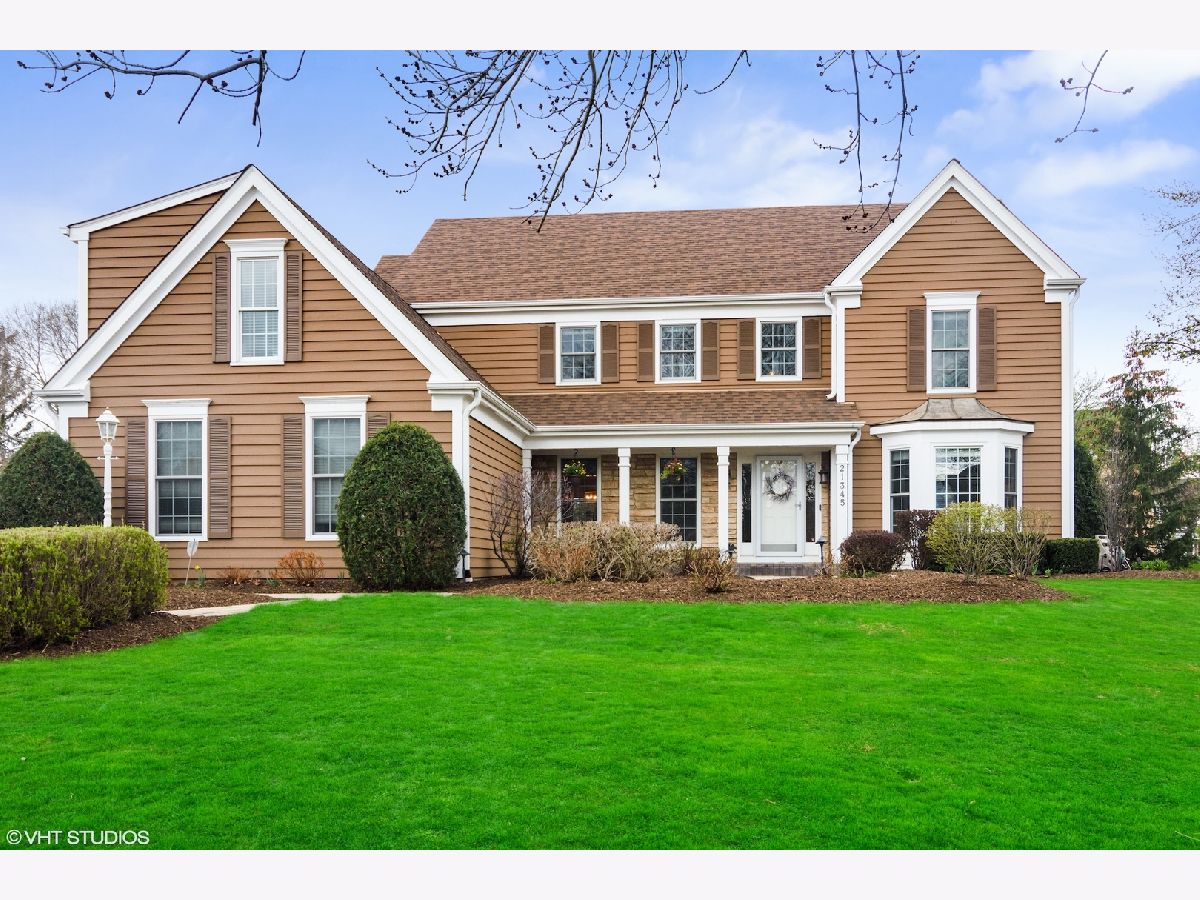 Homes Sold Beacon Hill Kildeer Illinois, 21345 Williamsburg