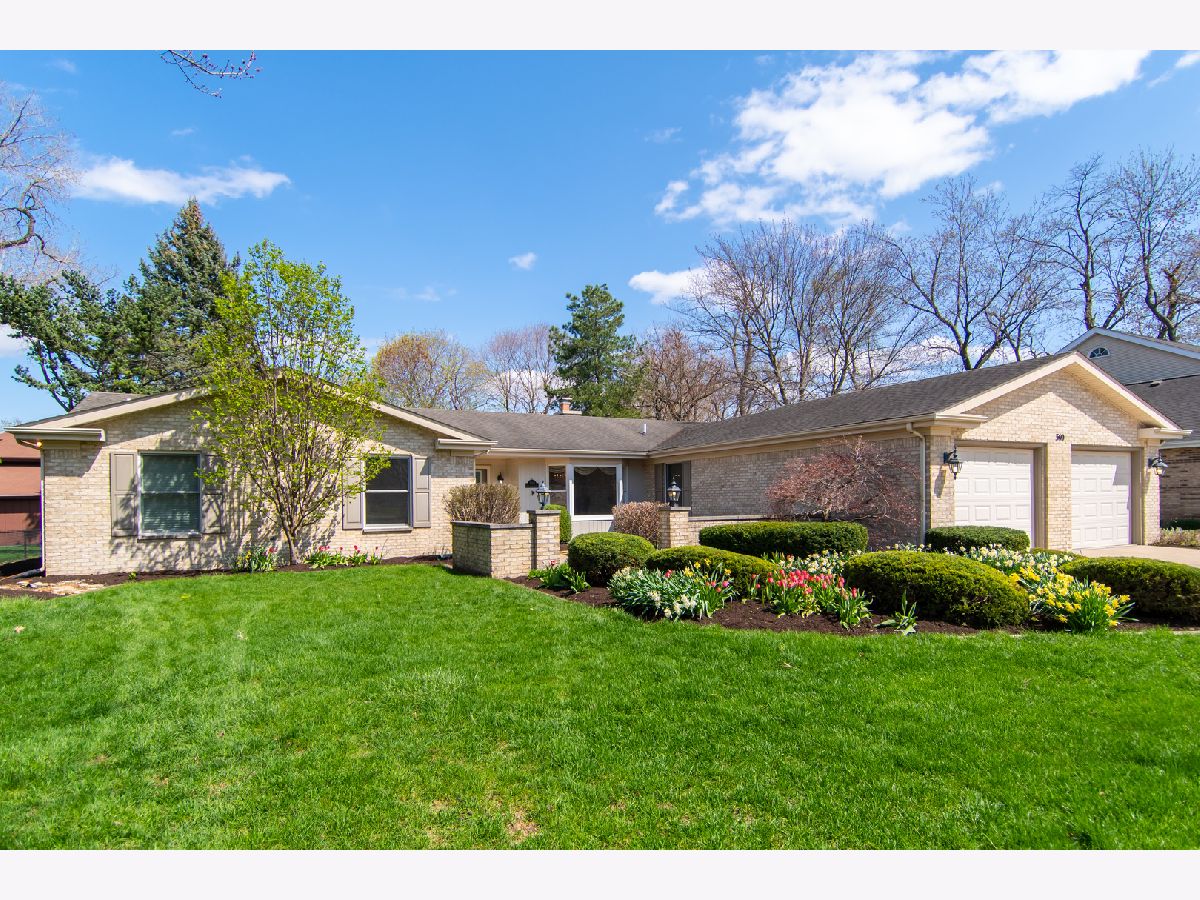 Homes & Condominiums Sold Lake Lawn Joliet Illinois, 300 Lake Lawn