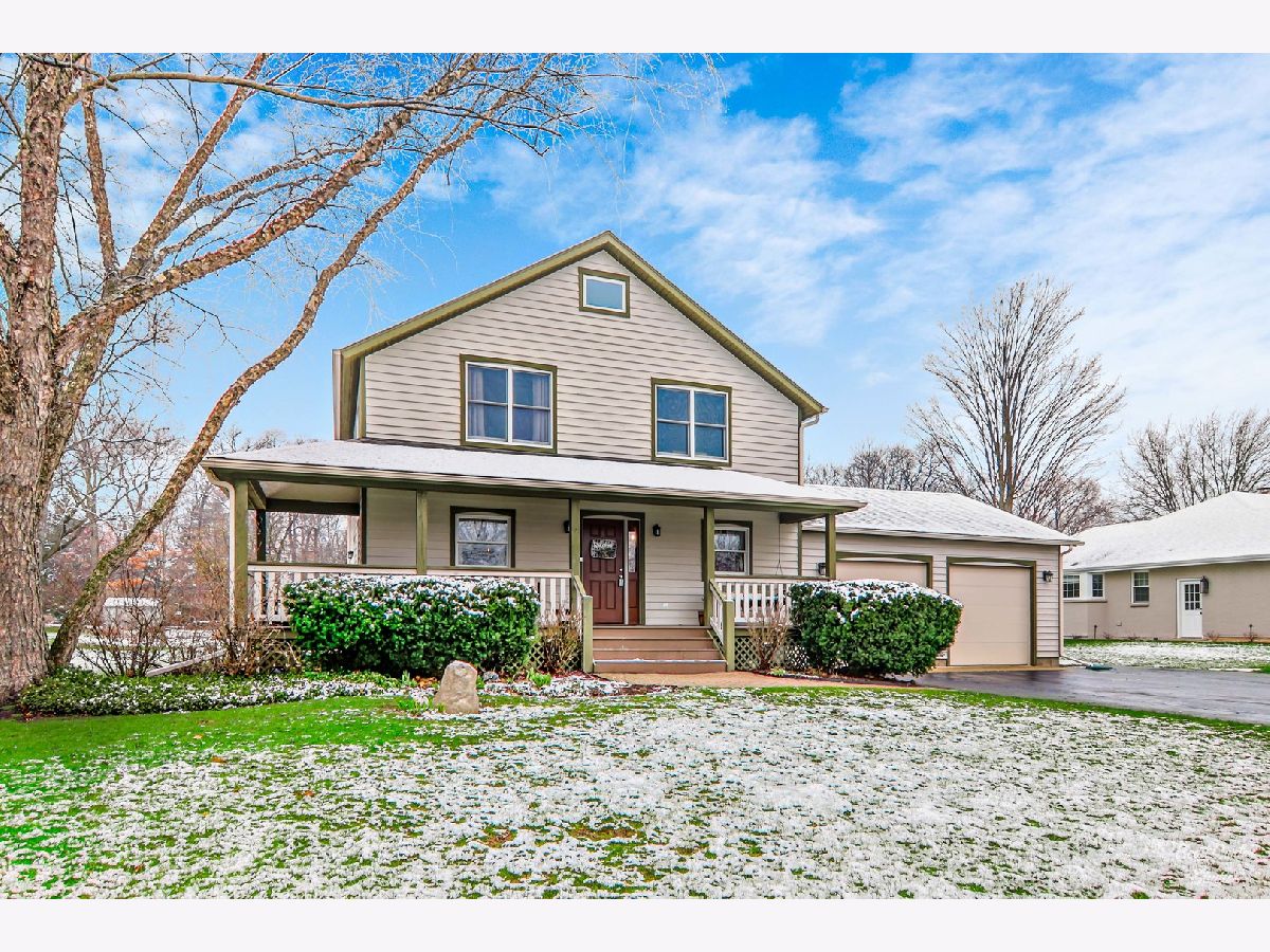 Homes & Condominiums Sold Todd Woods Woodstock Illinois, 1003 Powers