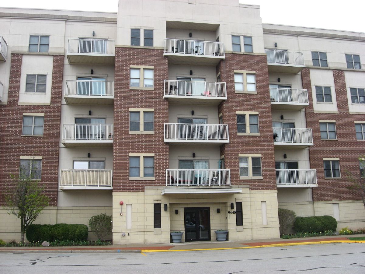 Condominiums & Homes Sold 51st Avenue Station Oak Lawn Illinois, 9440 51st