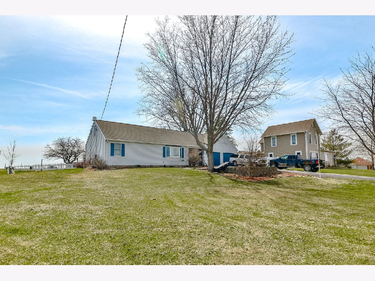  Sold Stockton Illinois, 9563 Center