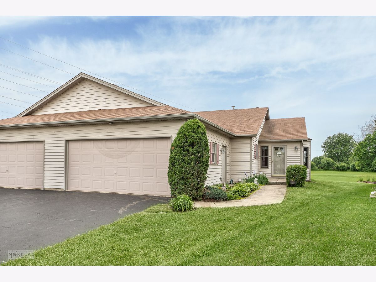 Condos & Townhomes Sold Silver Trail North Aurora Illinois, 50 Walnut