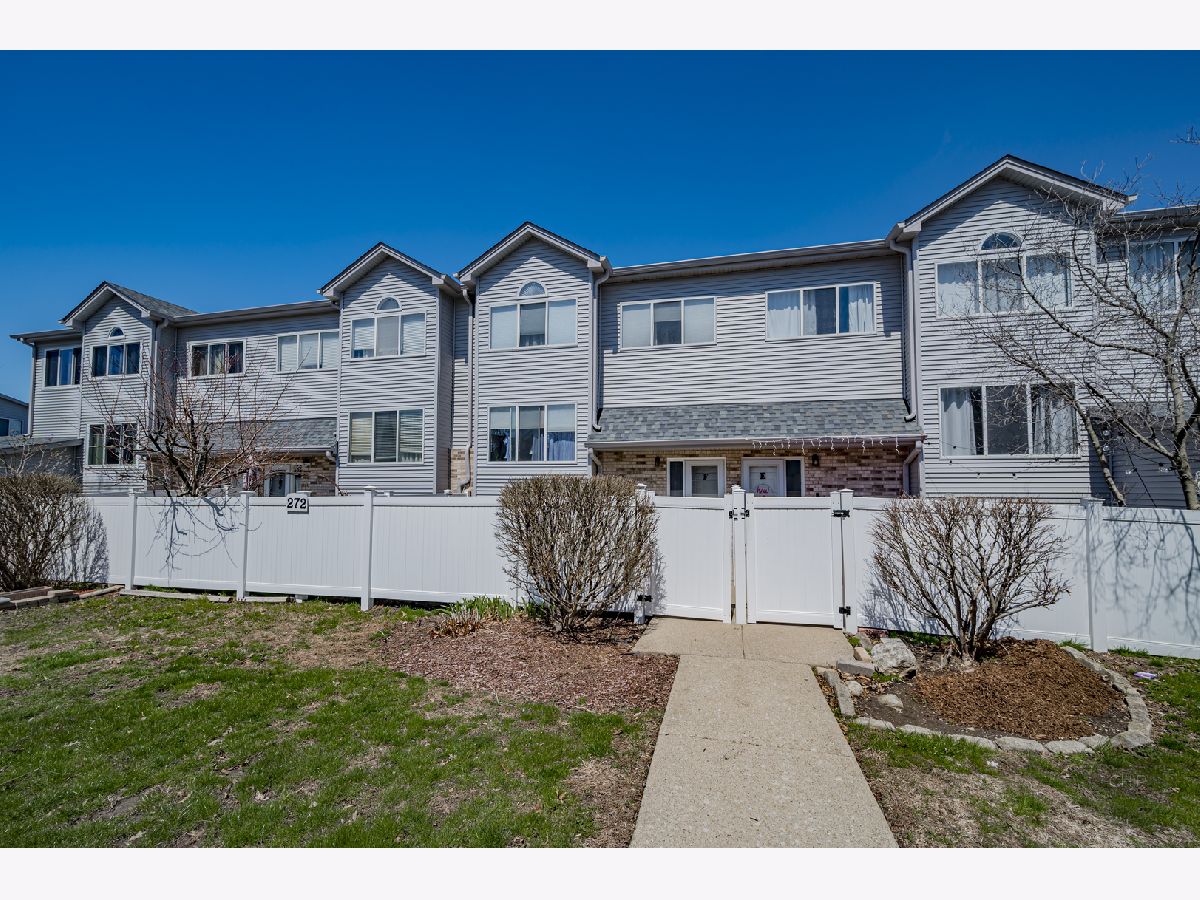 Townhomes & Condos Sold Fox Chase Aurora Illinois, 272 Park Ridge