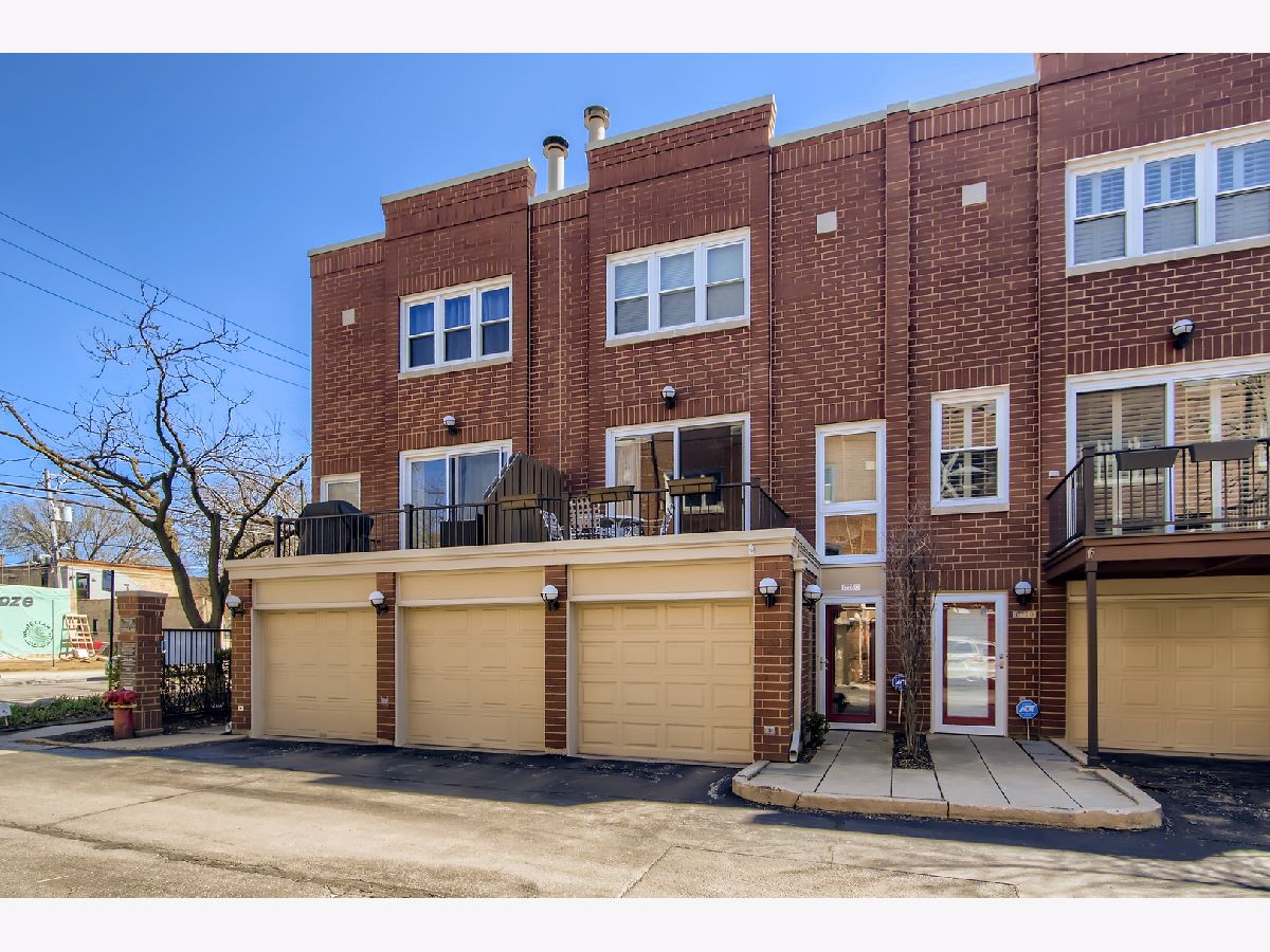 Townhomes Sold Terra Cotta Village Chicago Illinois, 1775 Altgeld
