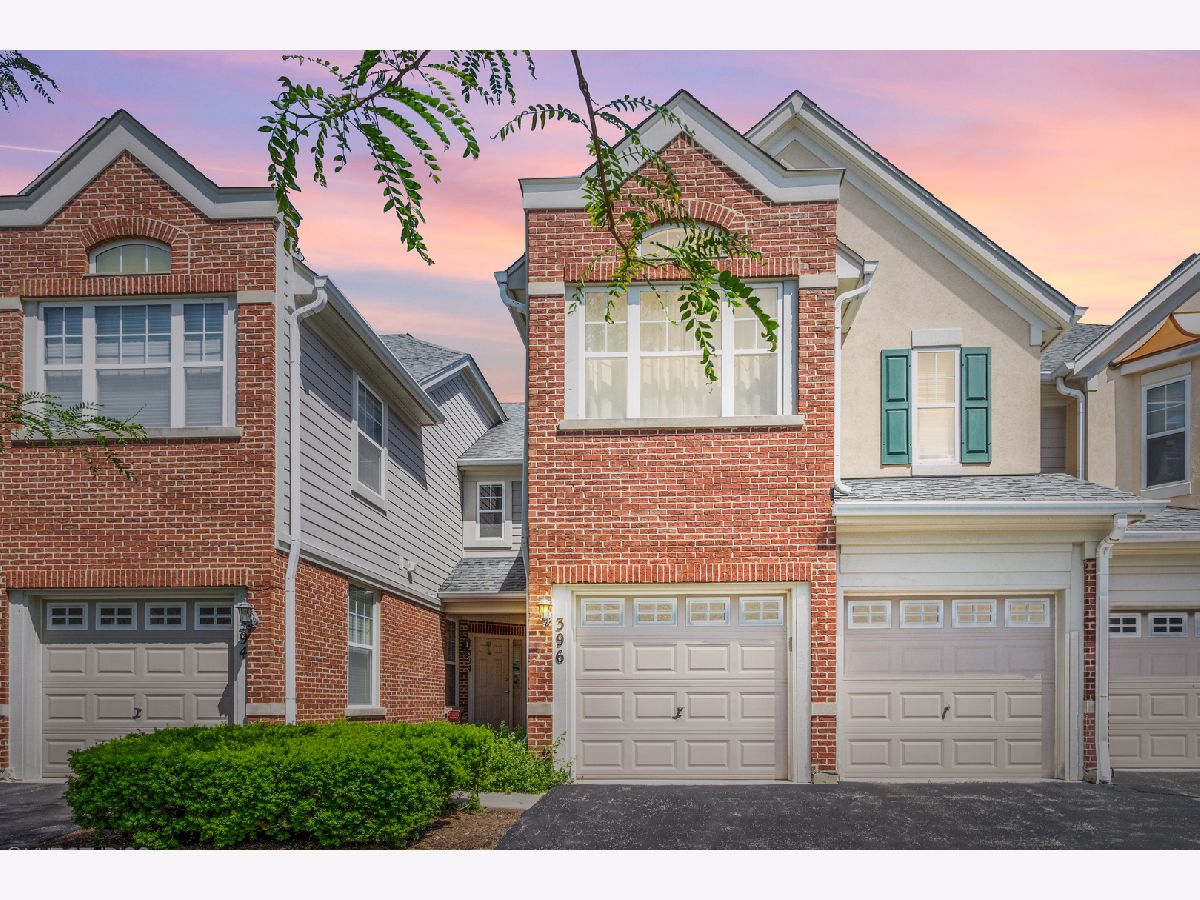Townhomes & Condos Sold Pinehurst Vernon Hills Illinois, 396 Pine Lake
