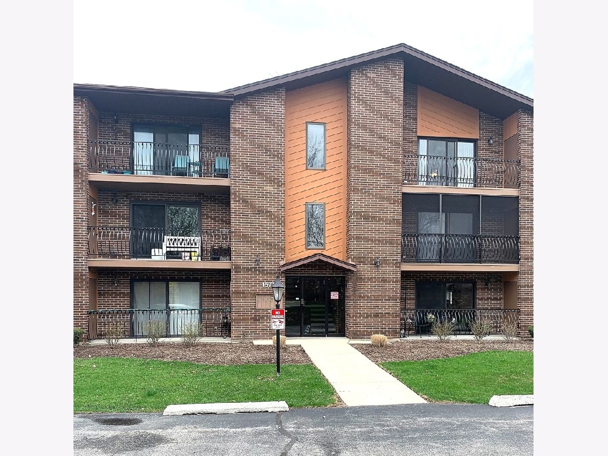 Condominiums Sold Revere Court Condos Oak Forest Illinois, 15718 Revere