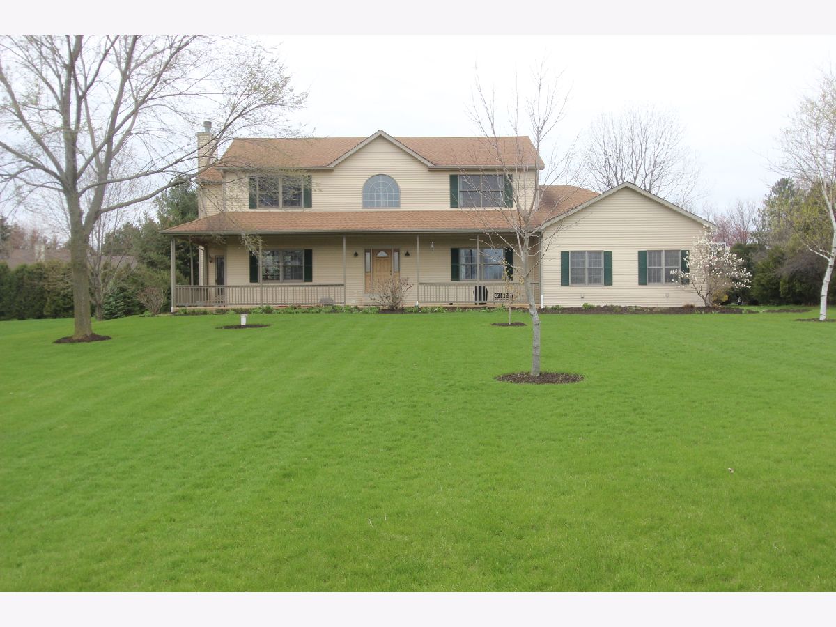 Homes Sold Thoroughbred Estates Woodstock Illinois, 2317 Mustang