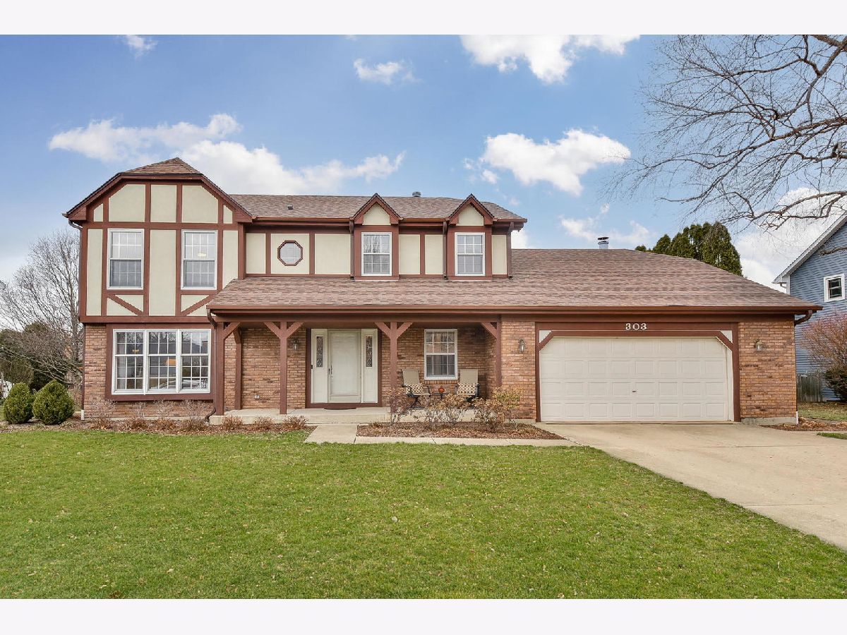 Homes Sold New Windcrest Oswego Illinois, 303 Lombardy