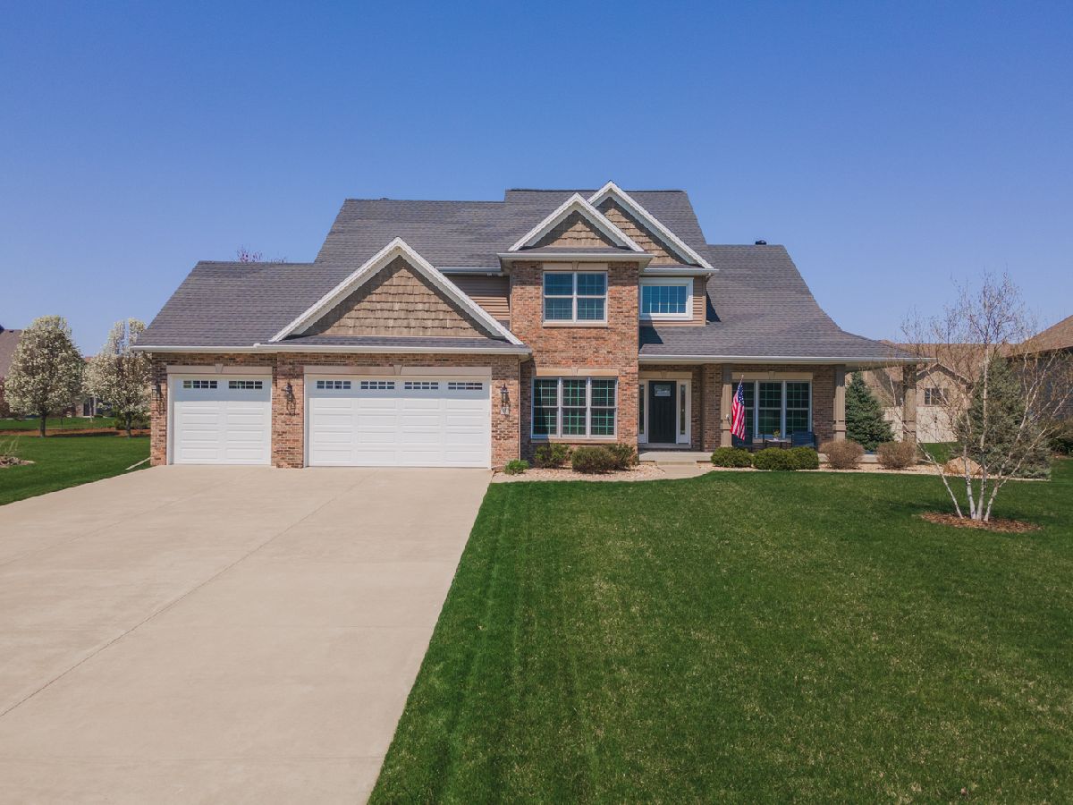 Homes & Condos & Townhomes Sold Eagle View Estates Bloomington Illinois, 8 Ann Arbor