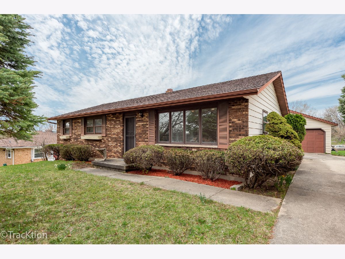 Homes Sold Lake Marian Carpentersville Illinois, 106 Indian