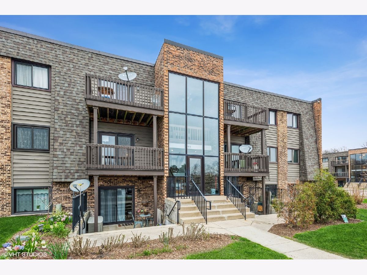 Condominiums Sold Drake Terrace Wheaton Illinois, 1486 Stonebridge