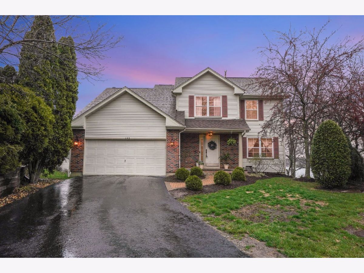 Homes Sold Sedgewood Cove Lindenhurst Illinois, 192 Crooked Lake