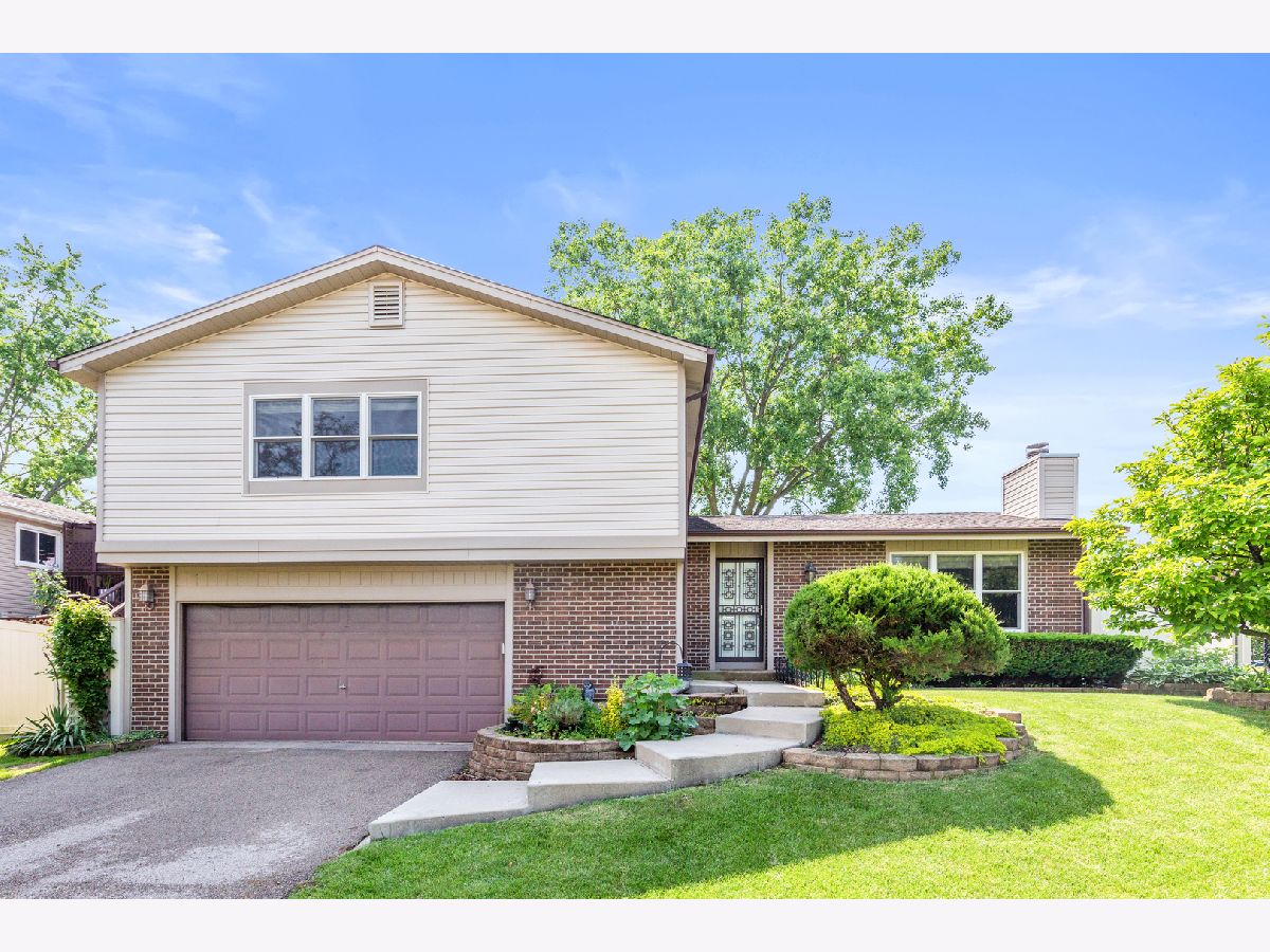 Homes Sold Brampton Place Bartlett Illinois, 856 Prairie
