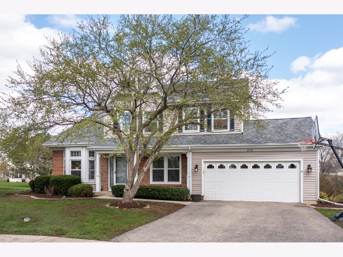 Homes Sold Country Grove Schaumburg Illinois, 2300 Featherstone