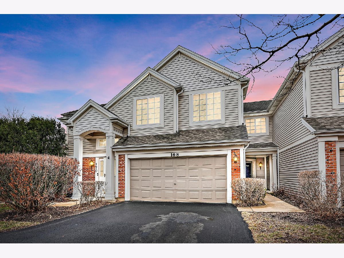 Townhomes & Condos Sold Concord Station Streamwood Illinois, 168 Heritage