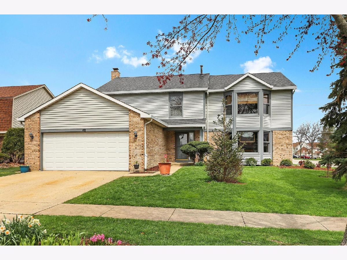 Homes Sold Astor Place Buffalo Grove Illinois, 48 Canterbury
