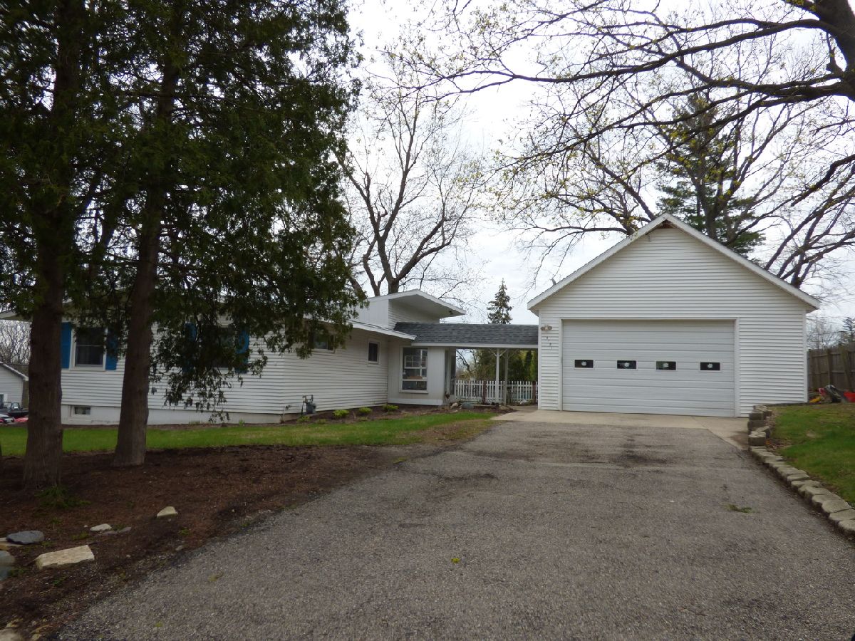 Homes Sold Cooney Heights Mchenry Illinois, 4201 Crestwood