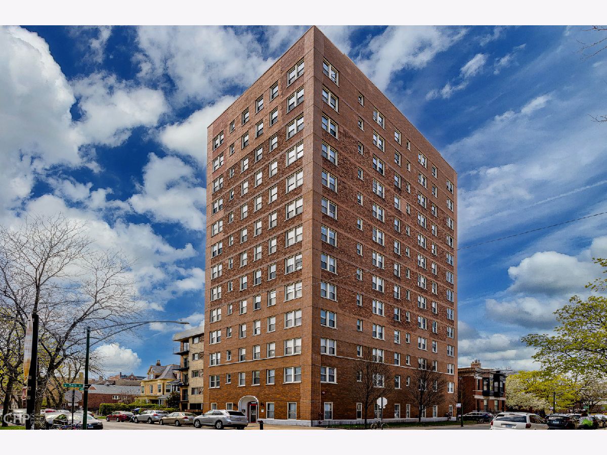 Condominiums Sold Star Tower Condominiums Chicago Illinois, 5400 Harper