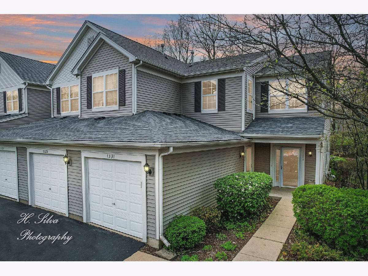 Townhomes & Homes Sold Aragon Carpentersville Illinois, 1329 Brookdale