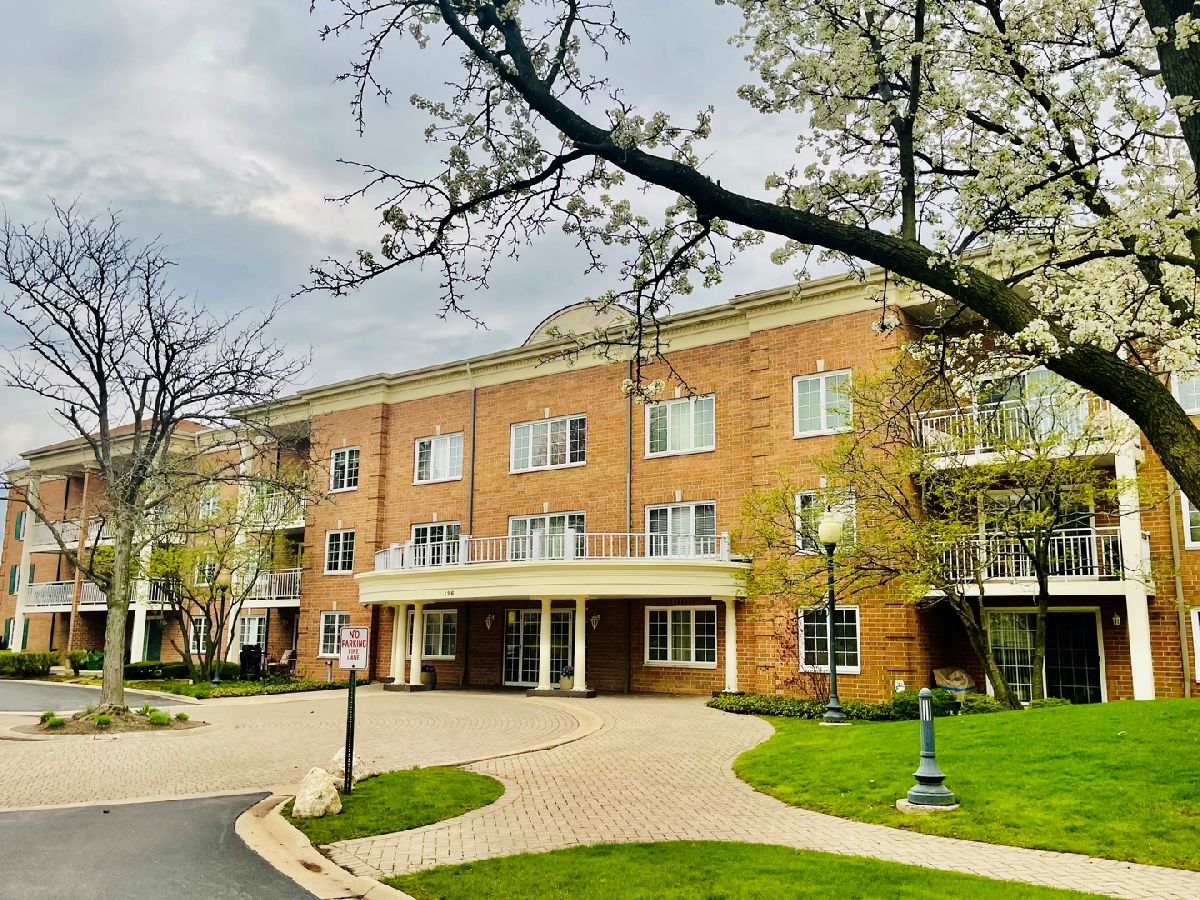 Condominiums Sold Bell Tower Bloomingdale Illinois, 126 Day
