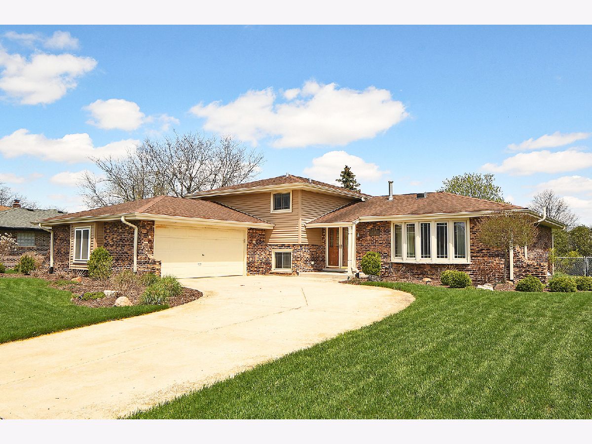 Homes Sold Villa D'este Orland Park Illinois, 14151 84th