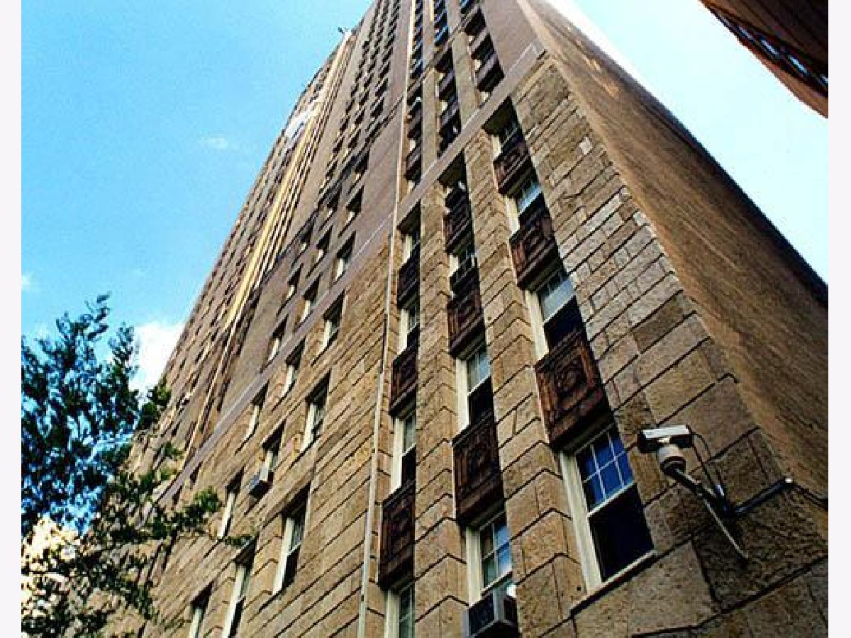 Condominiums Sold 5000 East End Building Chicago Illinois, 5000 East End
