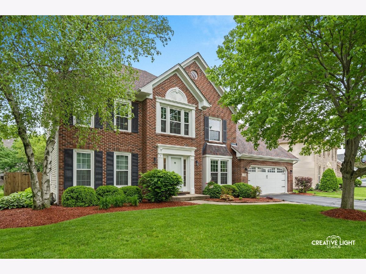 Homes Sold New Windcrest Oswego Illinois, 114 Northampton