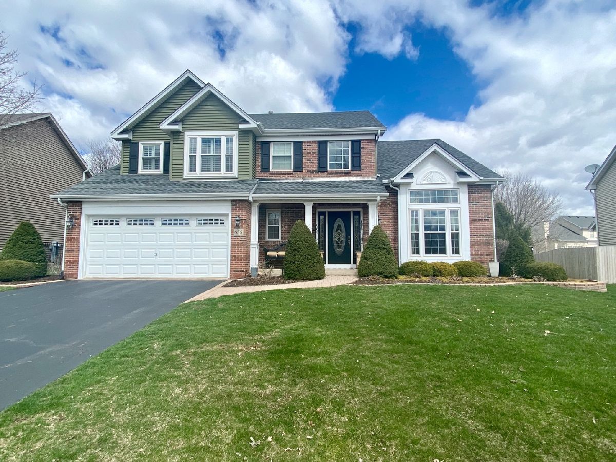 Homes & Condos & Townhomes Sold Lakeview Estates West Oswego Illinois, 655 Churchill
