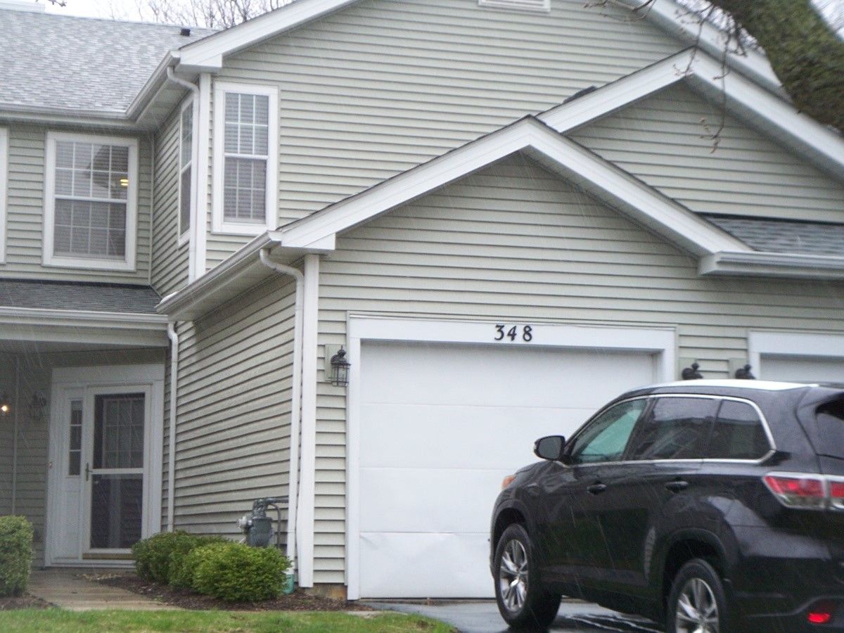 Townhomes Rented Meribel Schaumburg Illinois, 348 Fallbrook