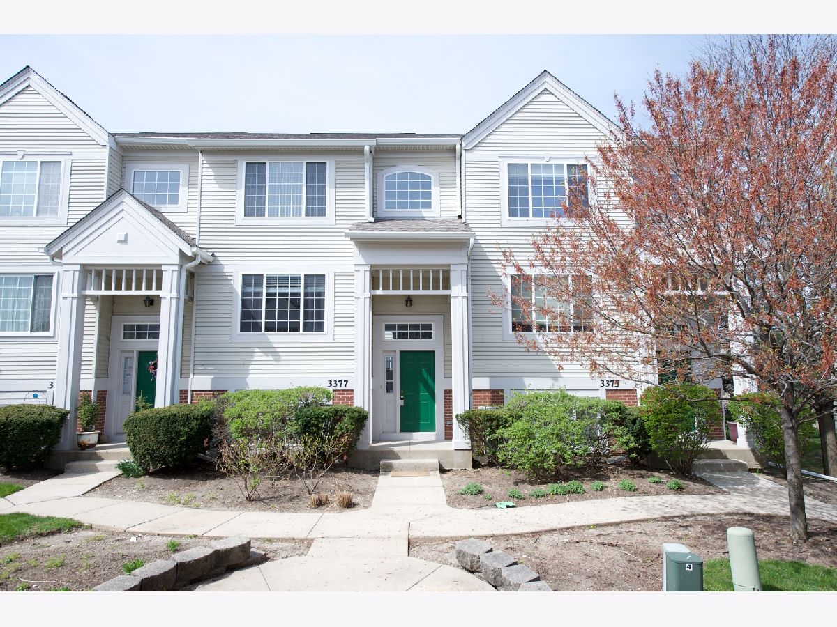 Ogden Pointe Aurora IL, Townhomes & Condos For Sale & For Rent Sadie