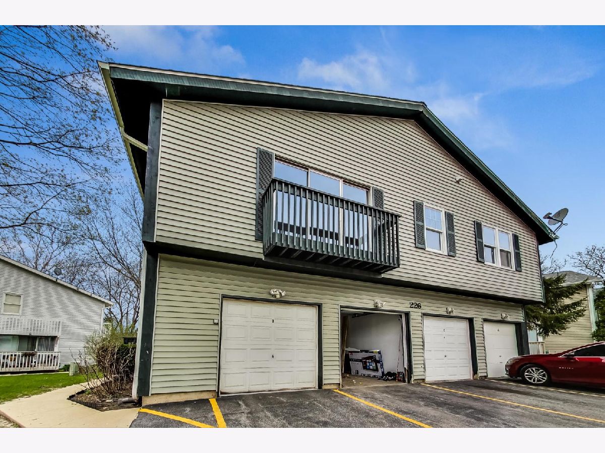 Townhomes Sold Courthomes Of Indian Oaks Bolingbrook Illinois, 226 Elkhorn