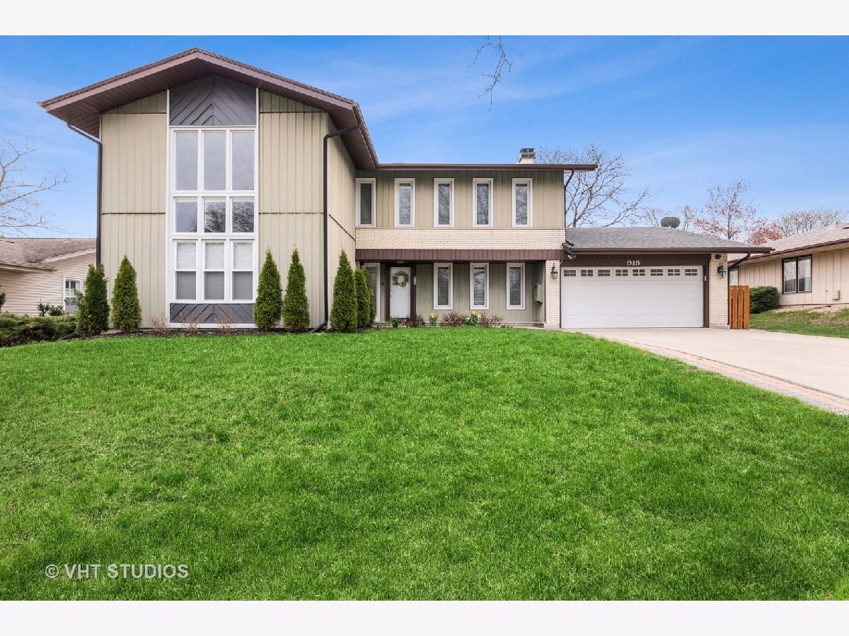 Homes Sold Churchill Schaumburg Illinois, 915 Eden