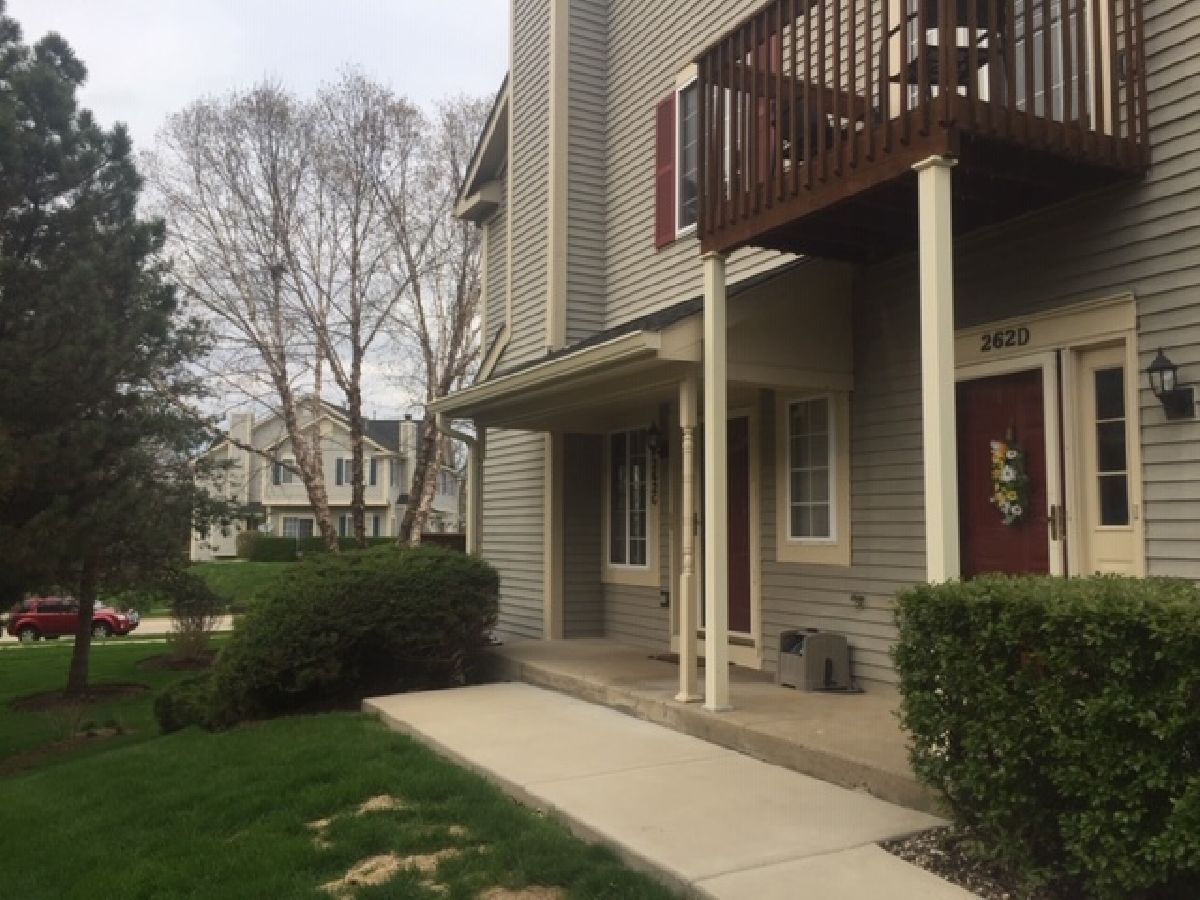 Townhomes & Condos Sold Carriage Homes Of Concord South Elgin Illinois, 262 Windsor