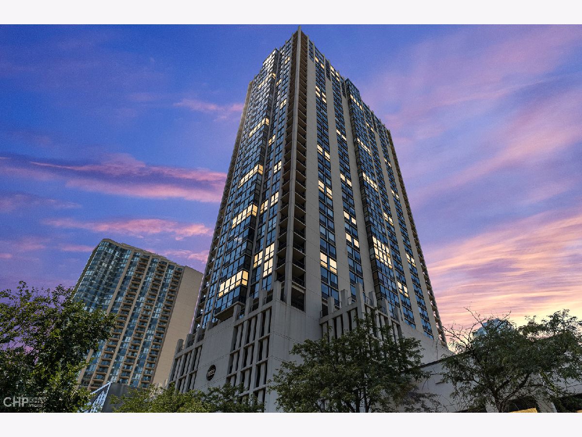 Condominiums Sold Elm At Clark Condos Chicago Illinois, 1122 Clark