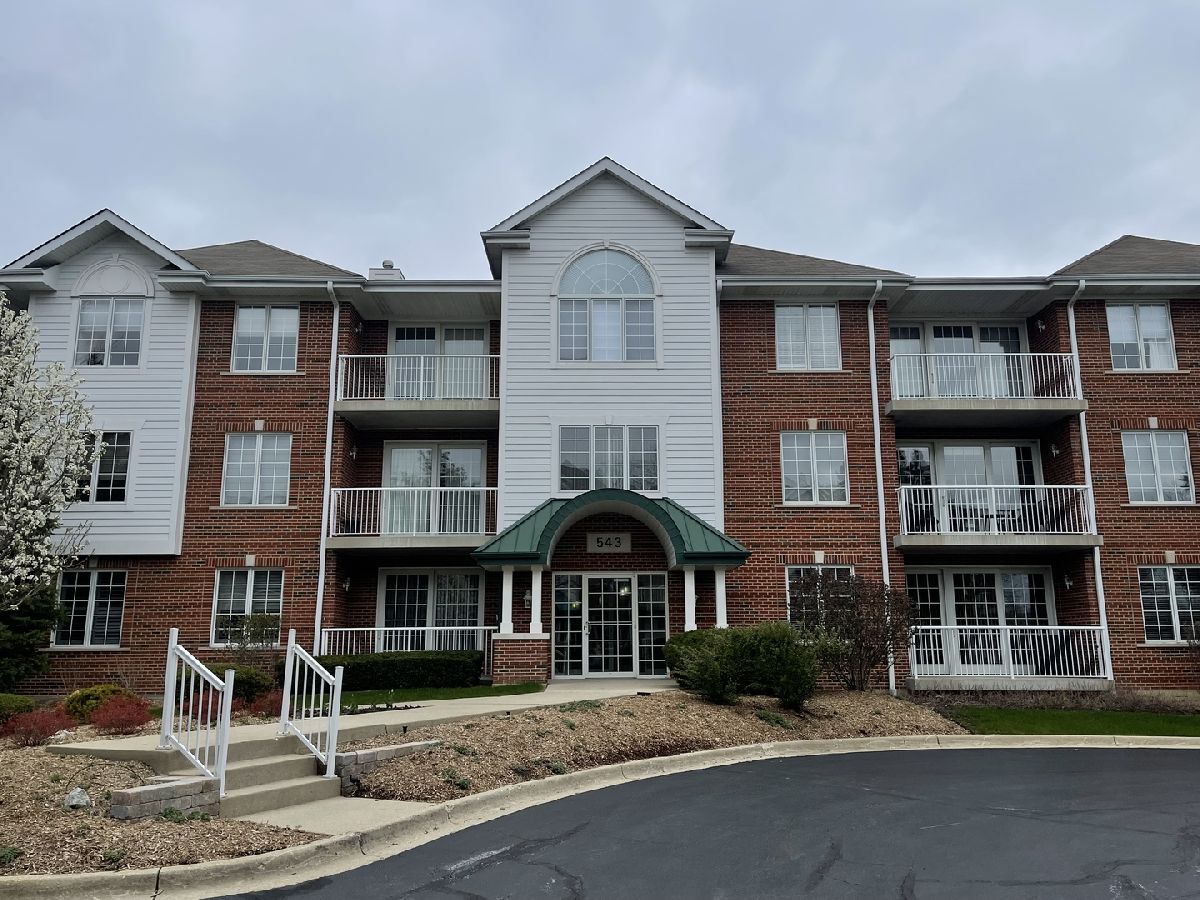 Condominiums Sold Creekside Pointe Barrington Illinois, 543 Hough