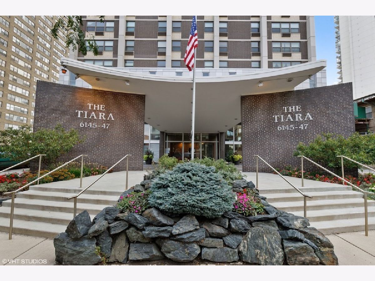 Condominiums Sold Tiara Chicago Illinois, 6145 Sheridan