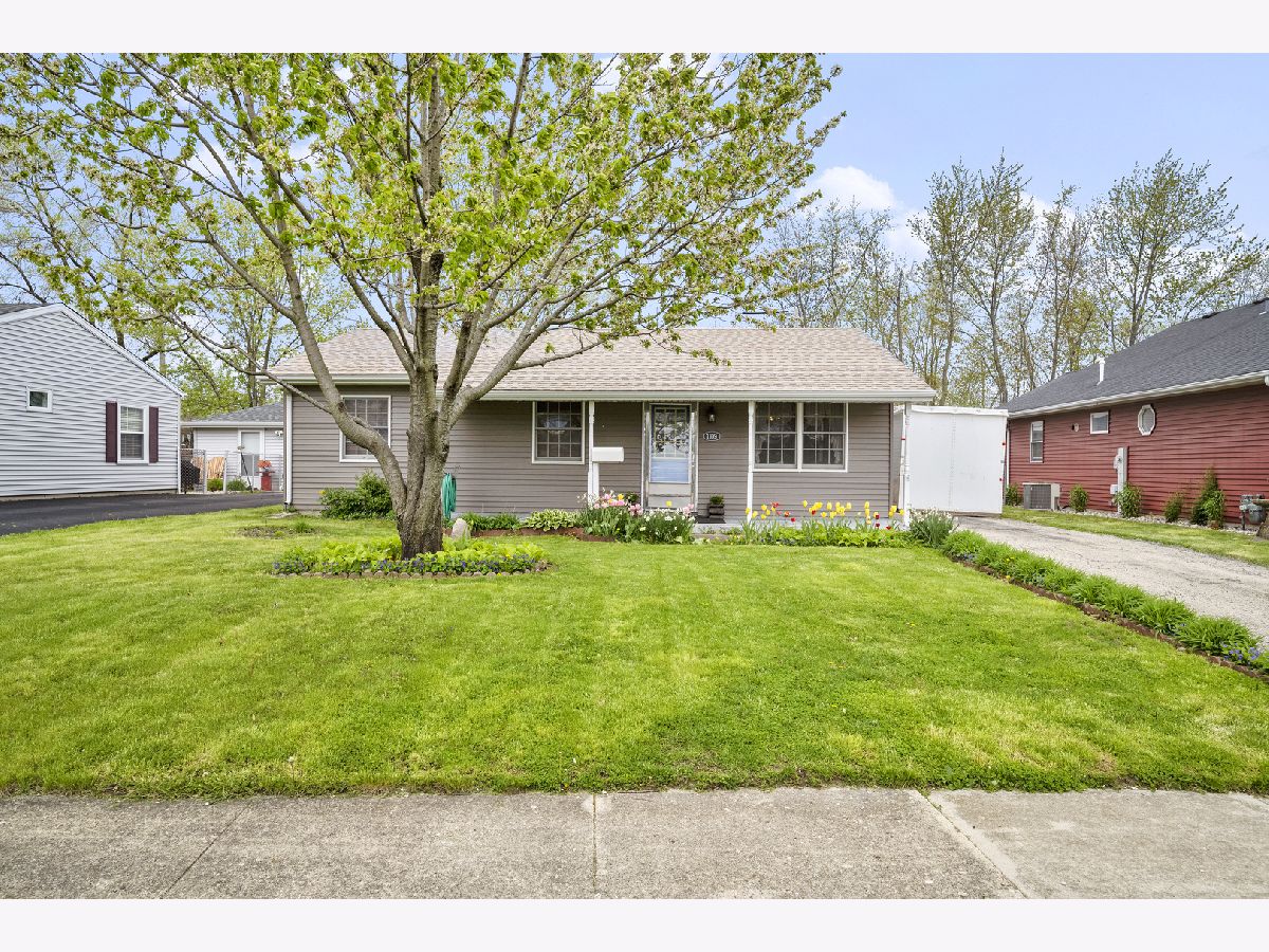Homes Sold Bridalwreath Joliet Illinois, 1109 Cypress