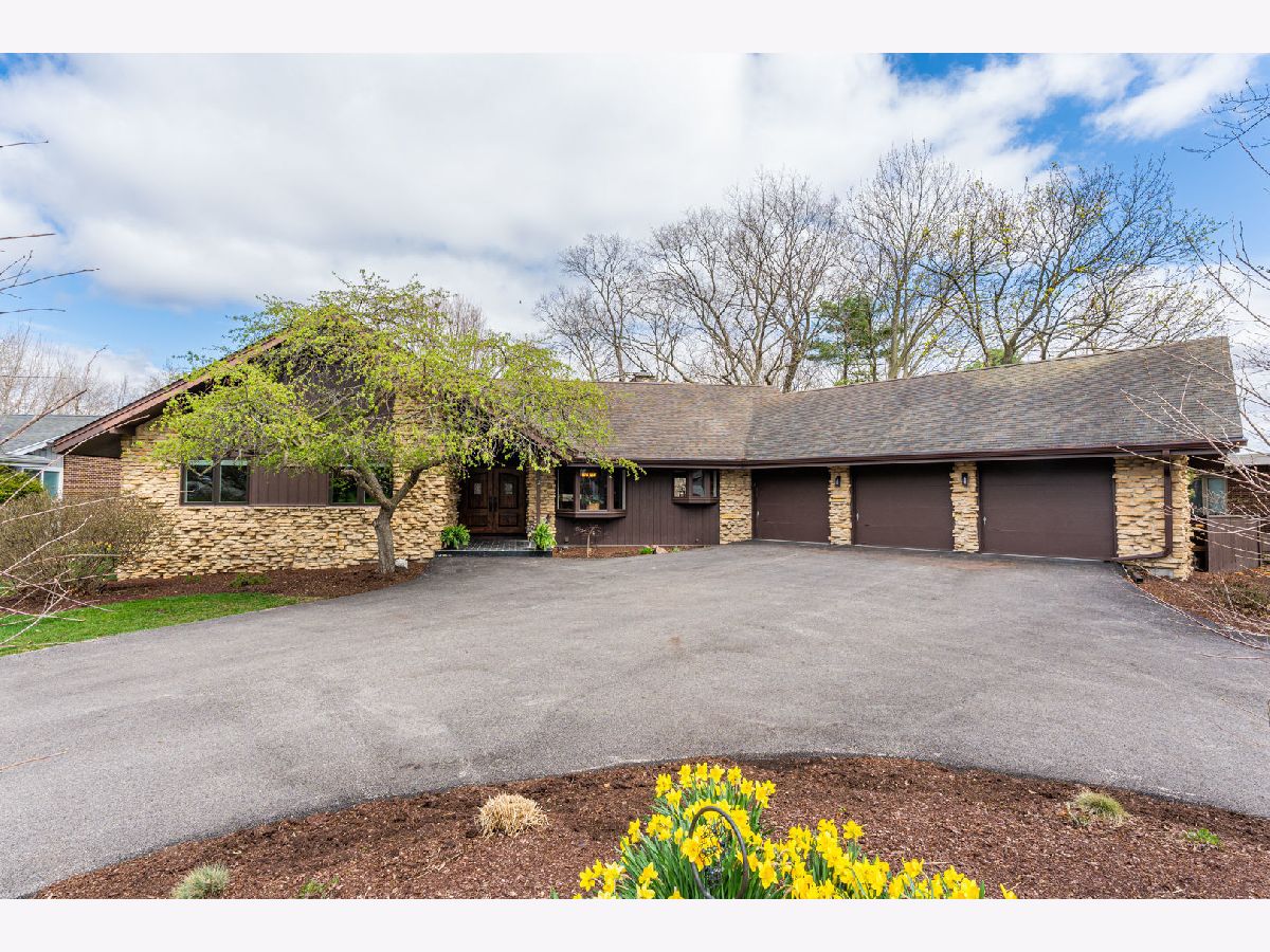 Homes Sold Country Club Estates Dekalb Illinois, 527 Joanne