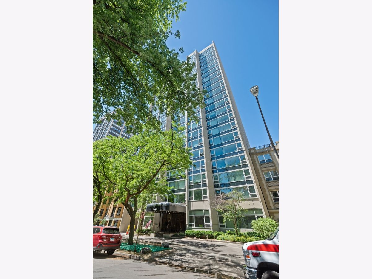 Condos & Townhomes Rented Hampden Green Chicago Illinois, 2728 Hampden