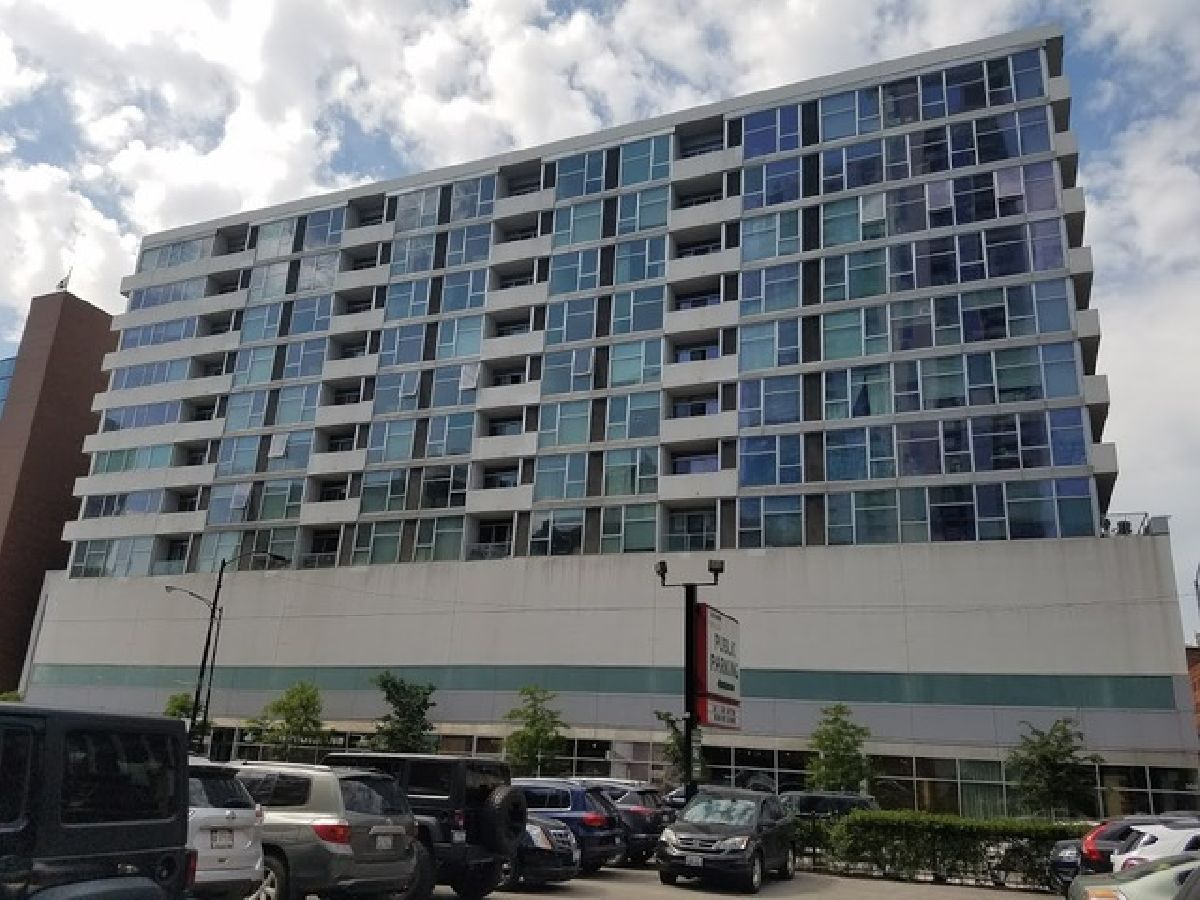 Condominiums Rented 630 Franklin Chicago Illinois, 630 Franklin