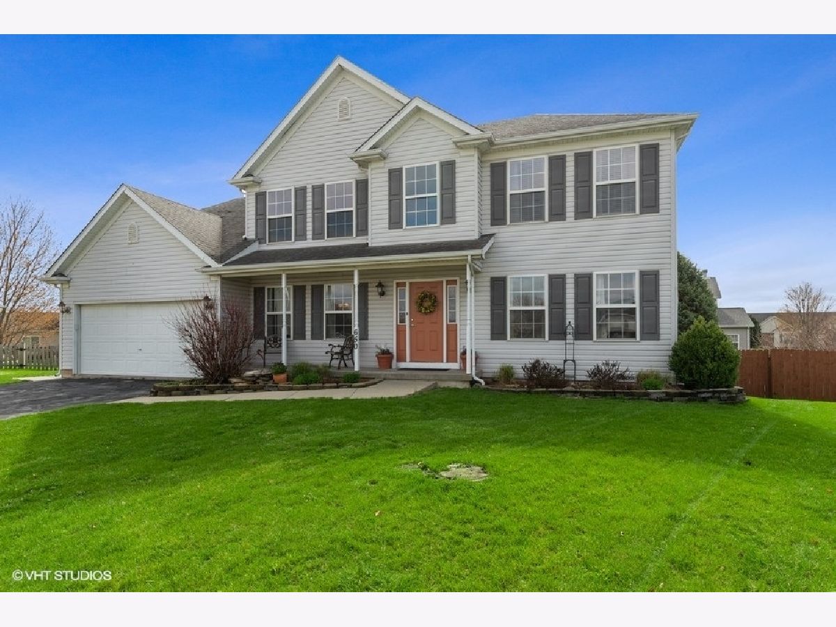Homes & Townhomes Sold The Knolls Dekalb Illinois, 650 Larson